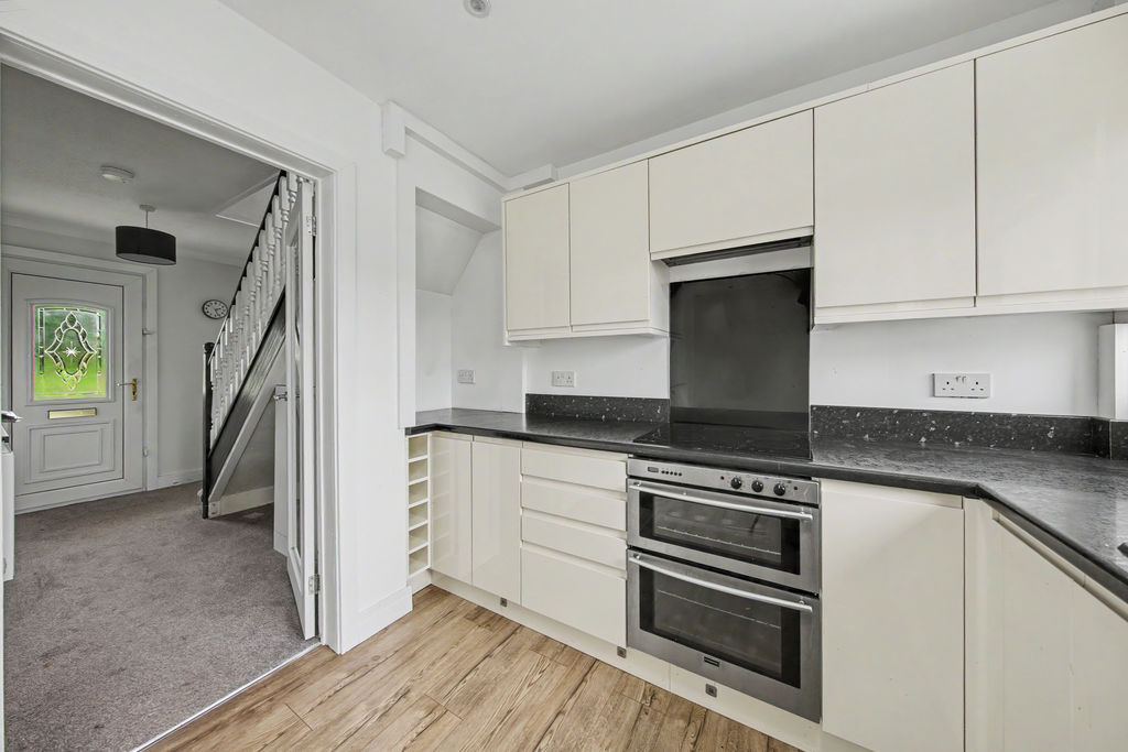 Masefield Avenue Holmewood